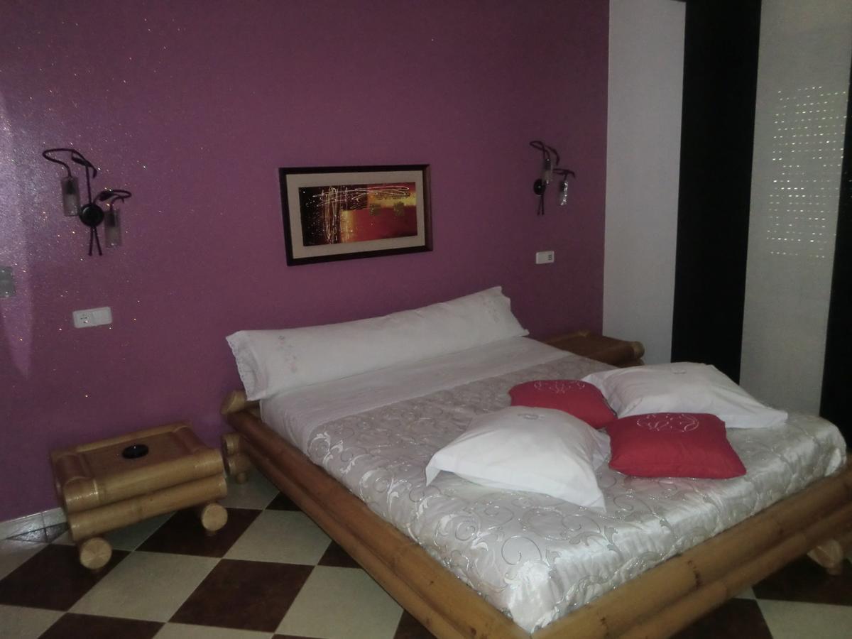 Hotel Gasaqui Ayelo de Malferit Pokój zdjęcie